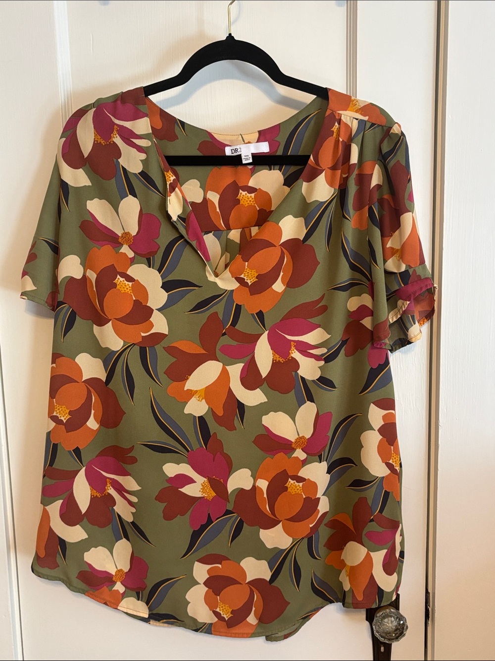 DR2 Olive Floral Short Sleeve V-Neck Blouse